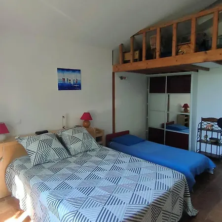 Charmante Maison Isolee En Pleine Campagne בית נופש Pézenas