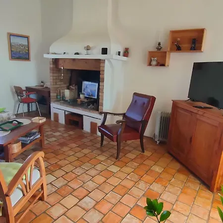 Holiday home Charmante Maison Isolee En Pleine Campagne